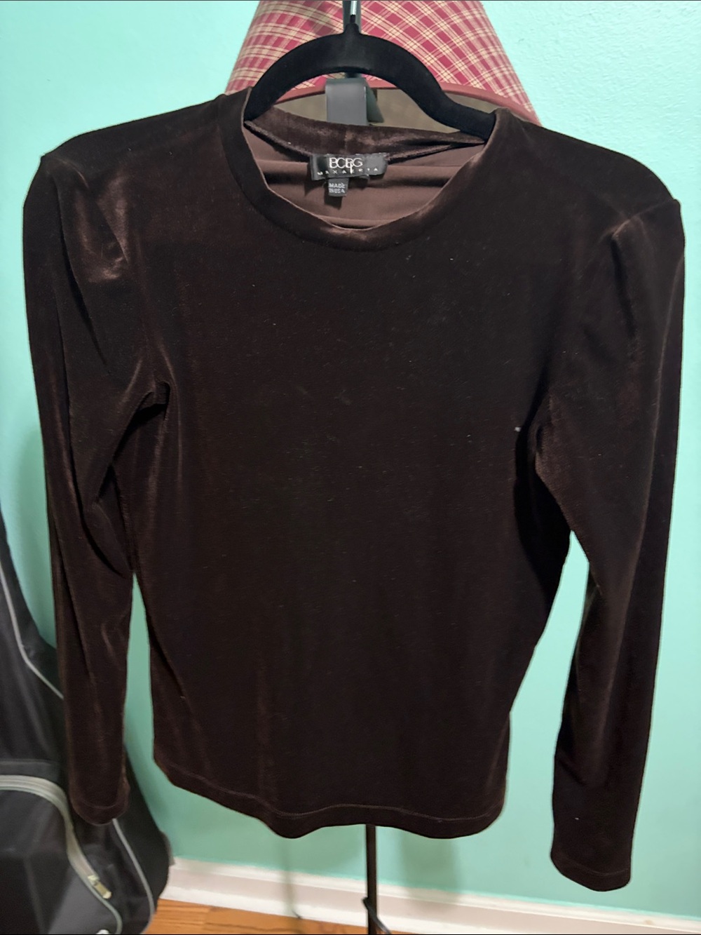 BCBG Chocolate Brown Velvet Long Sleeve Crew Top